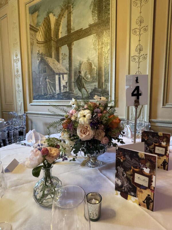 Wedding arrangements - Image 2