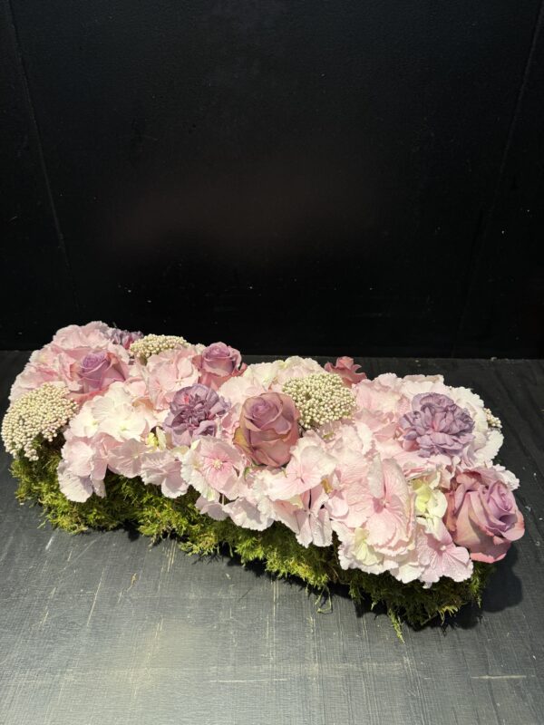 Table arrangement